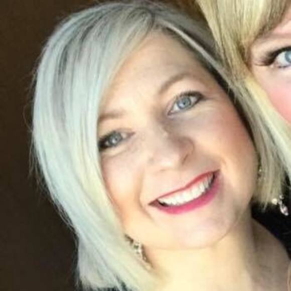 Meet your Posher, Dawn - Picture 1 of 1